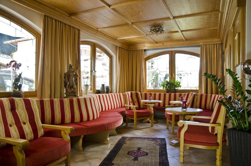 Hotel Garni Maria Theresia Ischgl Esterno foto