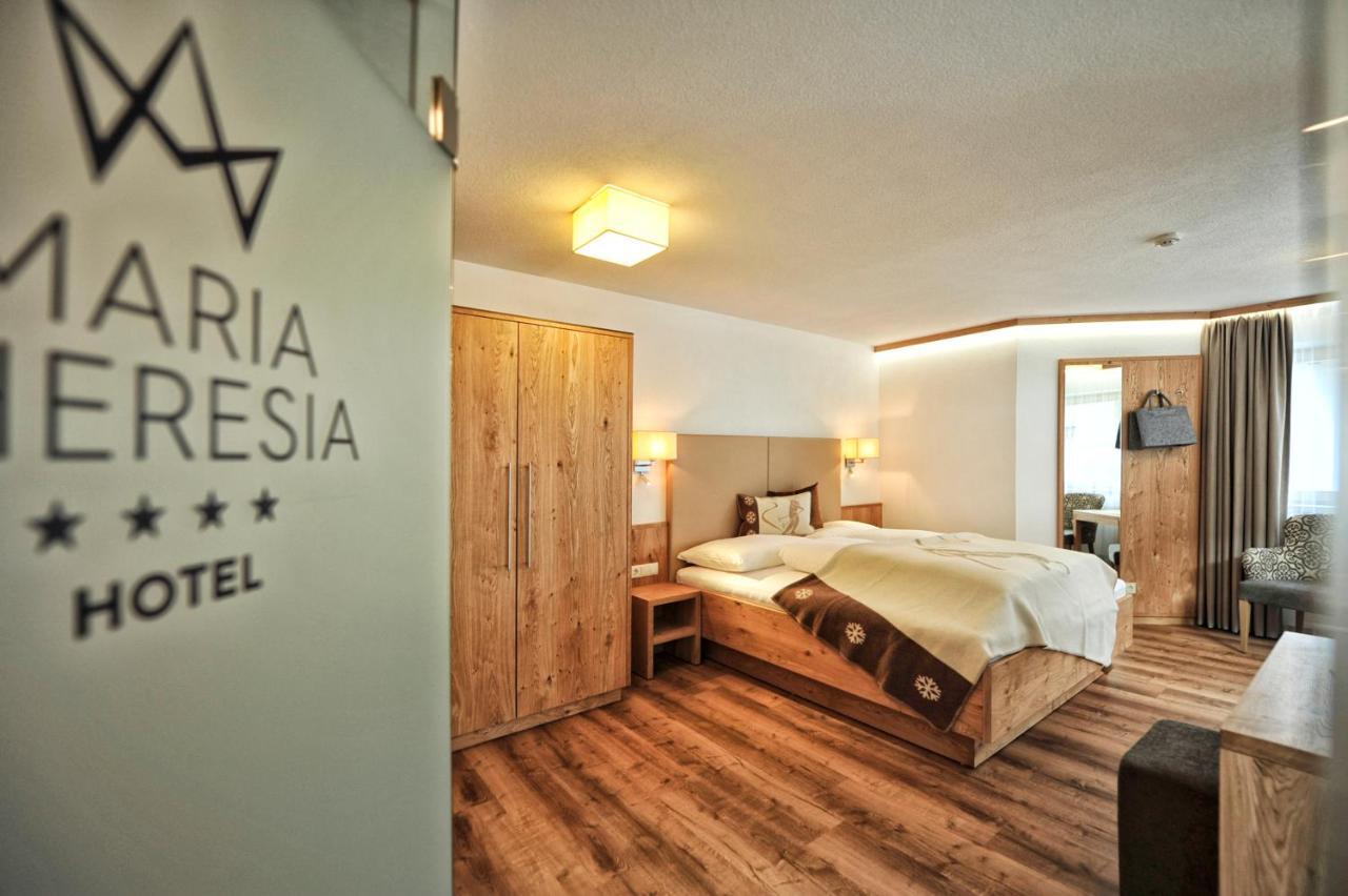 Hotel Garni Maria Theresia Ischgl Esterno foto
